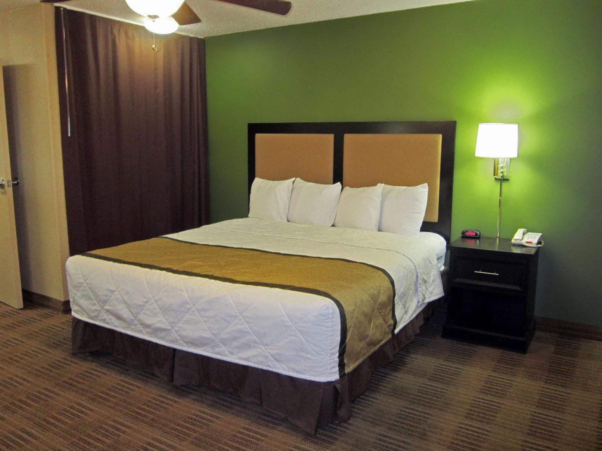เอ็กซ์เทนด์ สเตย์ อเมริกา บิลลิงส์-เวสต์เอนด์ Hotel ภายนอก รูปภาพ