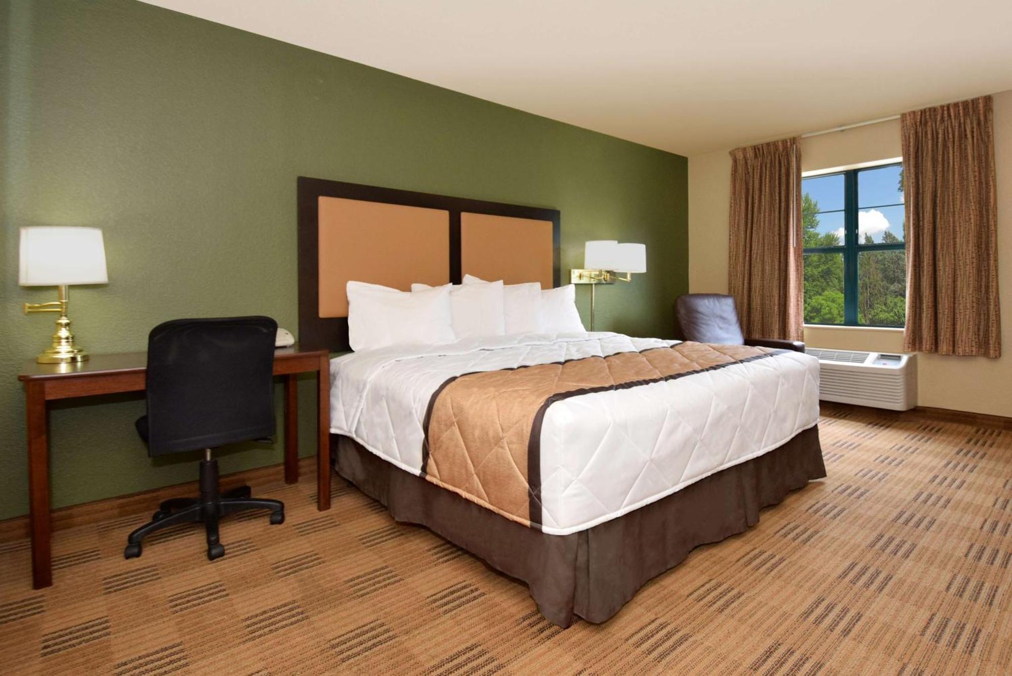 เอ็กซ์เทนด์ สเตย์ อเมริกา บิลลิงส์-เวสต์เอนด์ Hotel ภายนอก รูปภาพ