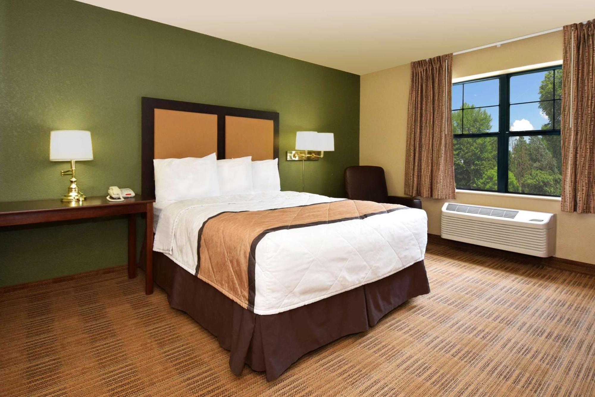 เอ็กซ์เทนด์ สเตย์ อเมริกา บิลลิงส์-เวสต์เอนด์ Hotel ภายนอก รูปภาพ